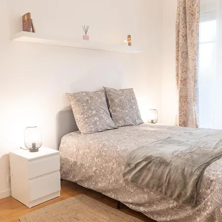 Le Nordique-t2-47m2-face Val D'europe-disney * Serris