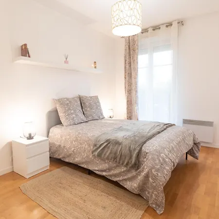Le Nordique-t2-47m2-face Val D'europe-disney *