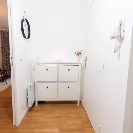 Le Nordique-t2-47m2-face Val D'europe-disney *